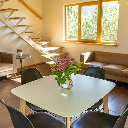 Tennis Guest house